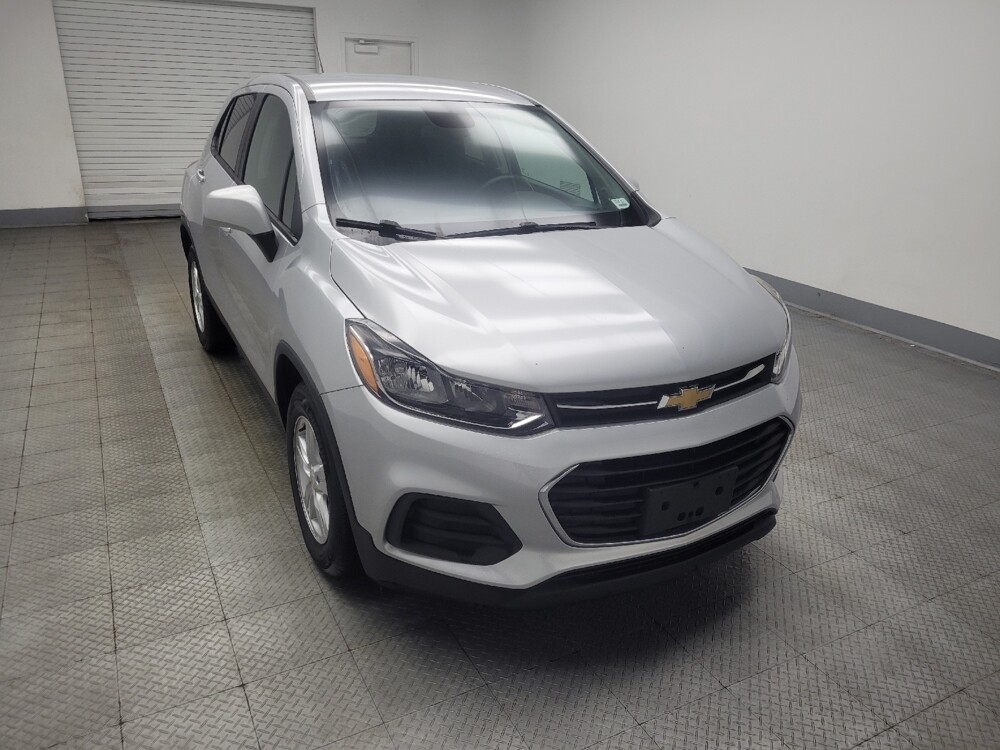 2020 Chevrolet Trax in Indianapolis, IN 46222 - 18129445 13