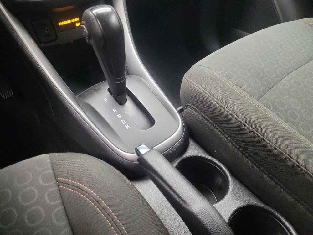 2020 Chevrolet Trax in Indianapolis, IN 46222 - 18129445 26