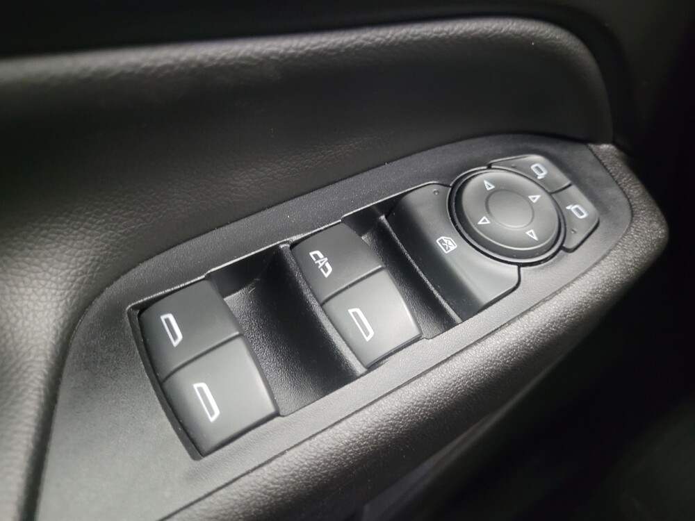 2019 Chevrolet Equinox in Highland, IN 46322 - 18129446 27