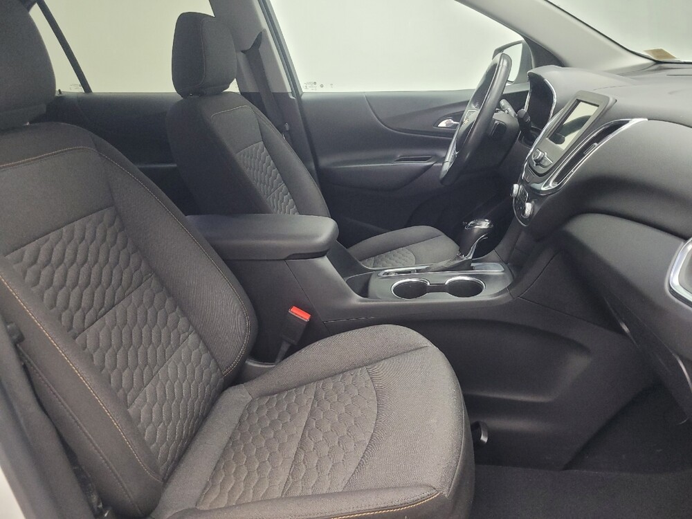 2019 Chevrolet Equinox in Highland, IN 46322 - 18129446 21