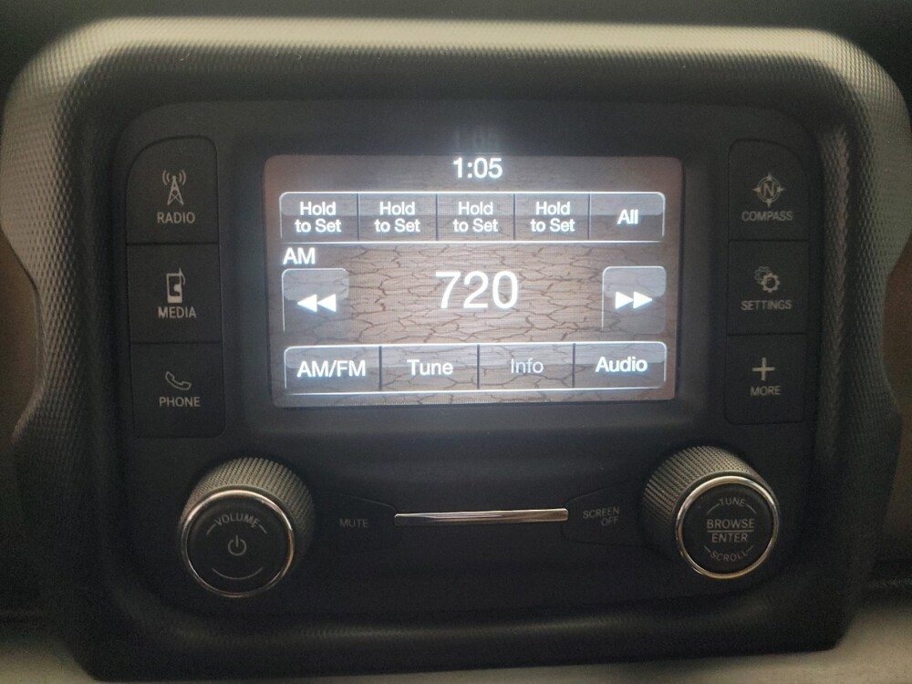 2018 Jeep Wrangler in Indianapolis, IN 46219 - 18129447 25