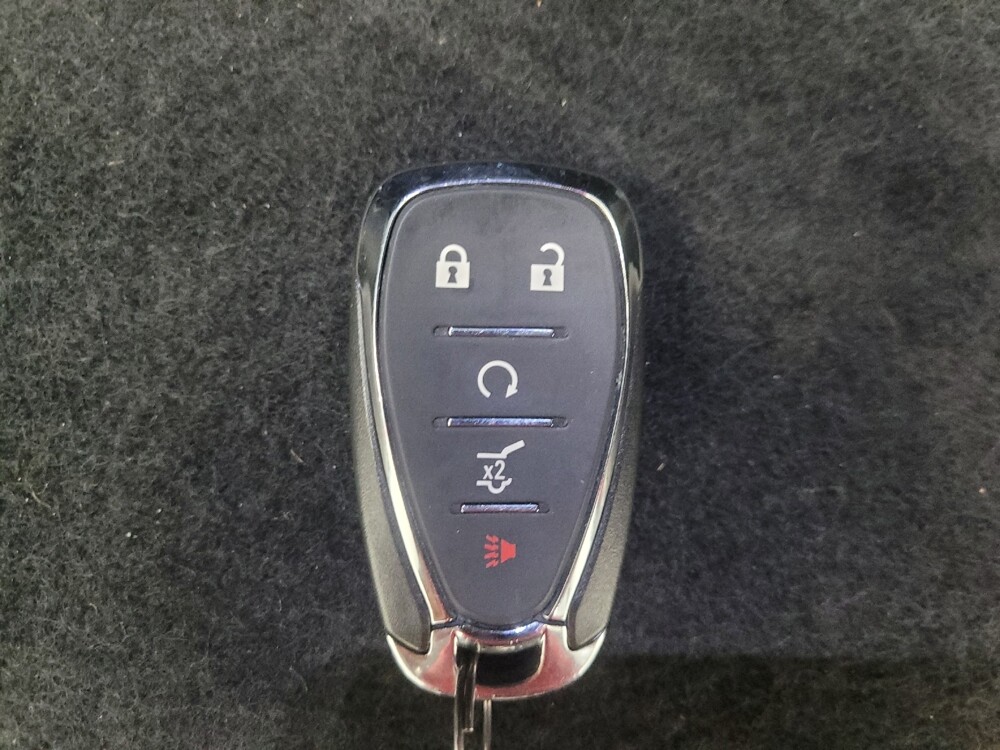 2023 Chevrolet Equinox in Highland, IN 46322 - 18129448 32