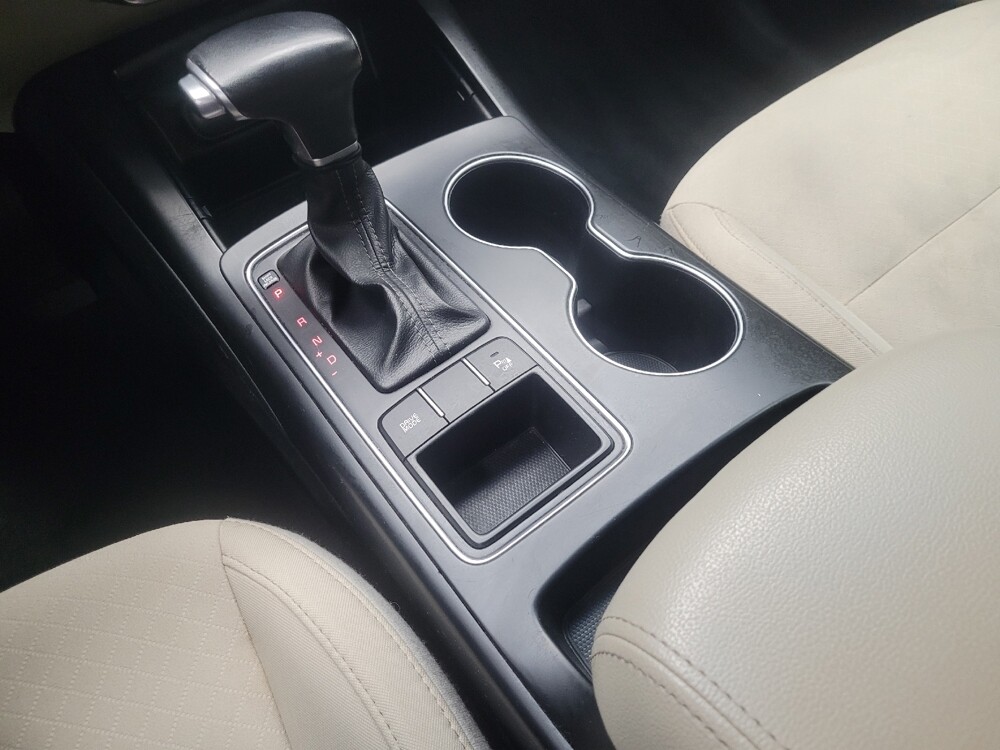 2019 Kia Sorento in Indianapolis, IN 46222 - 18129450 26