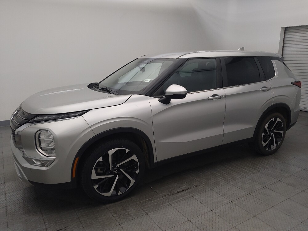 2022 Mitsubishi Outlander in Houston, TX 77060 - 18129453 2