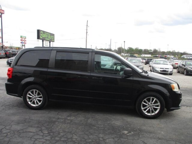 2013 Dodge Grand Caravan in Oak Grove, MO 64075 - 18129454 4