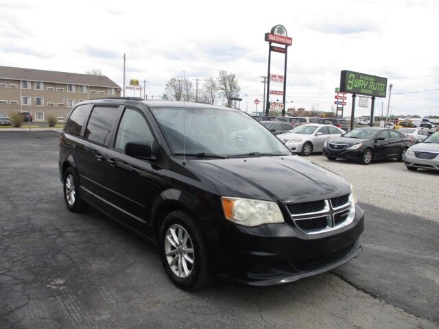 2013 Dodge Grand Caravan in Oak Grove, MO 64075 - 18129454 3