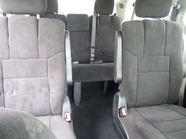 2013 Dodge Grand Caravan in Oak Grove, MO 64075 - 18129454 11