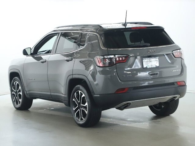 2023 Jeep Compass in Bedford, OH 44146 - 18129457 40