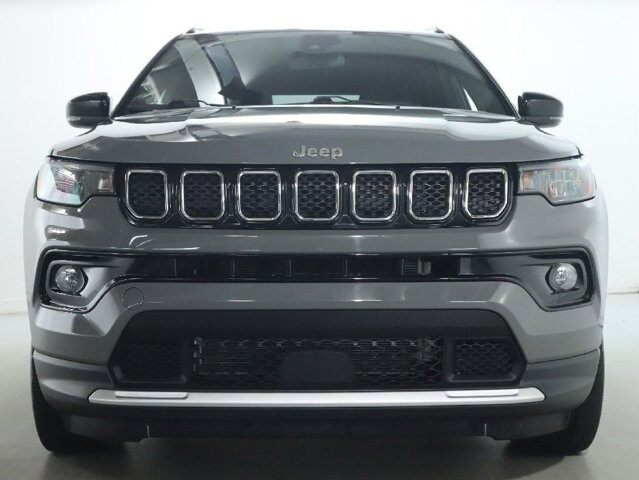 2023 Jeep Compass in Bedford, OH 44146 - 18129457 5