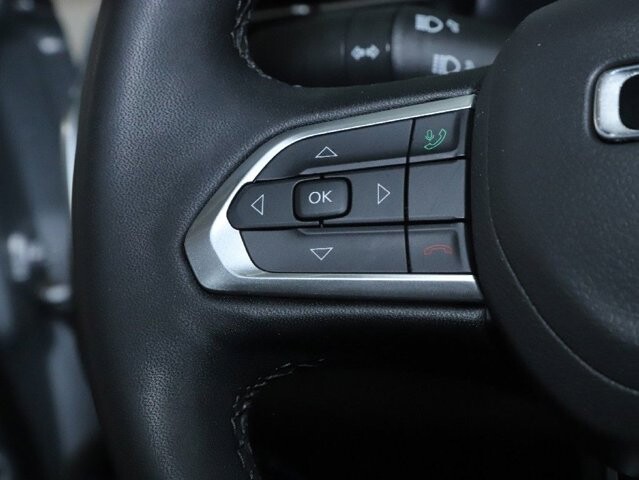2025 Jeep Compass in Bedford, OH 44146 - 18129459 22