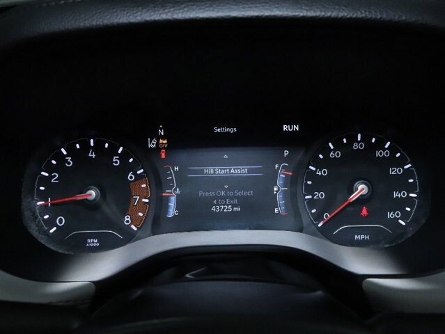 2025 Jeep Compass in Bedford, OH 44146 - 18129459 24