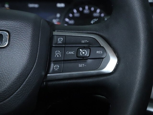 2025 Jeep Compass in Bedford, OH 44146 - 18129459 23