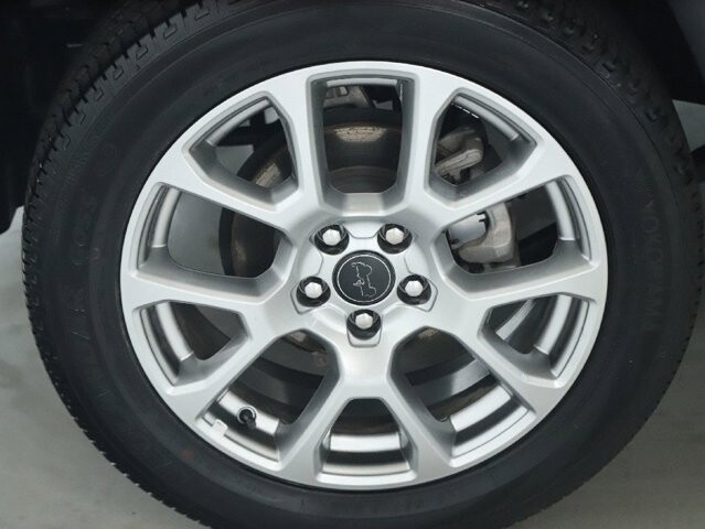 2025 Jeep Compass in Bedford, OH 44146 - 18129459 12