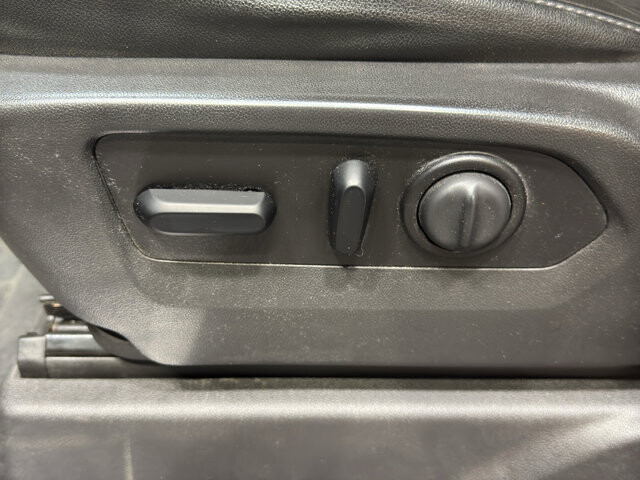 2020 GMC Sierra 1500 in Burlington, WI 53105 - 18129478 19
