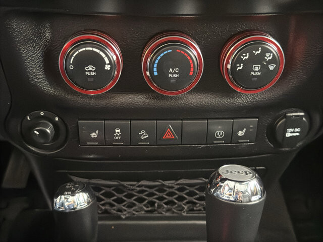 2018 Jeep Wrangler in Burlington, WI 53105 - 18129481 26