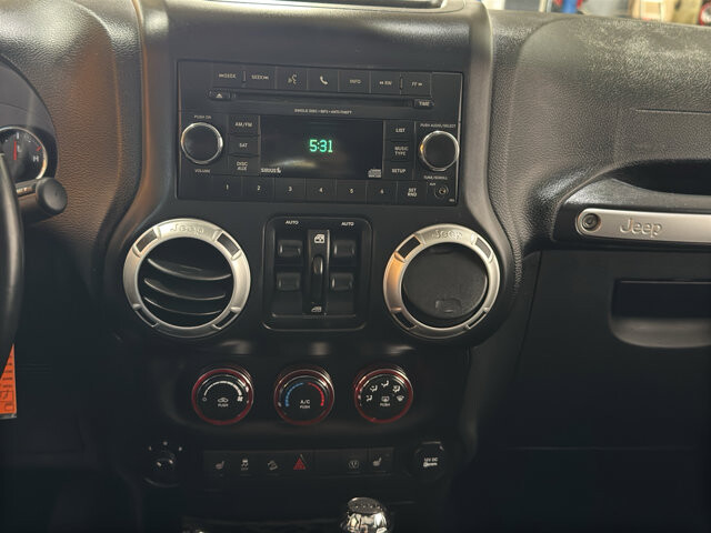 2018 Jeep Wrangler in Burlington, WI 53105 - 18129481 25