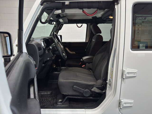 2018 Jeep Wrangler in Burlington, WI 53105 - 18129481 13
