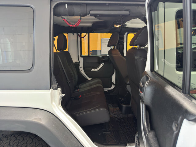 2018 Jeep Wrangler in Burlington, WI 53105 - 18129481 16