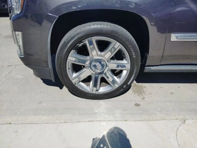 2015 Cadillac Escalade ESV in Greenville, SC 29607 - 18129494 9