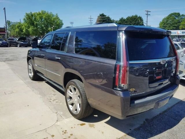 2015 Cadillac Escalade ESV in Greenville, SC 29607 - 18129494 4