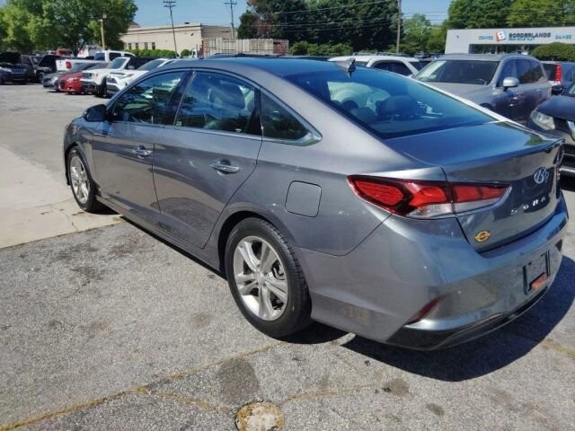 2018 Hyundai Sonata in Greenville, SC 29607 - 18129497 5