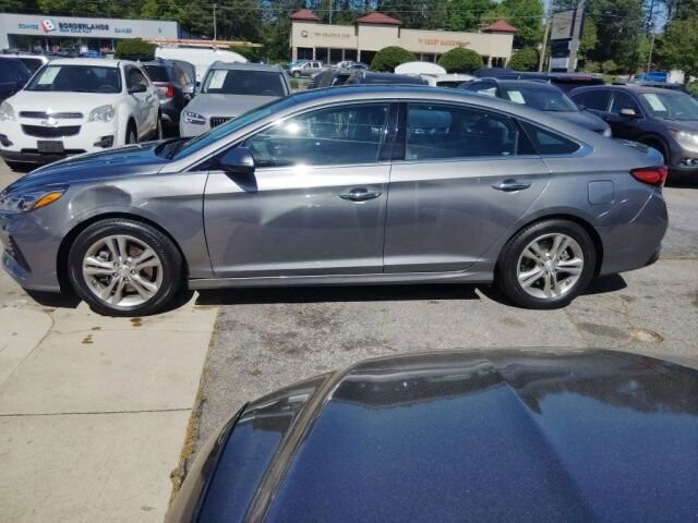 2018 Hyundai Sonata in Greenville, SC 29607 - 18129497 6