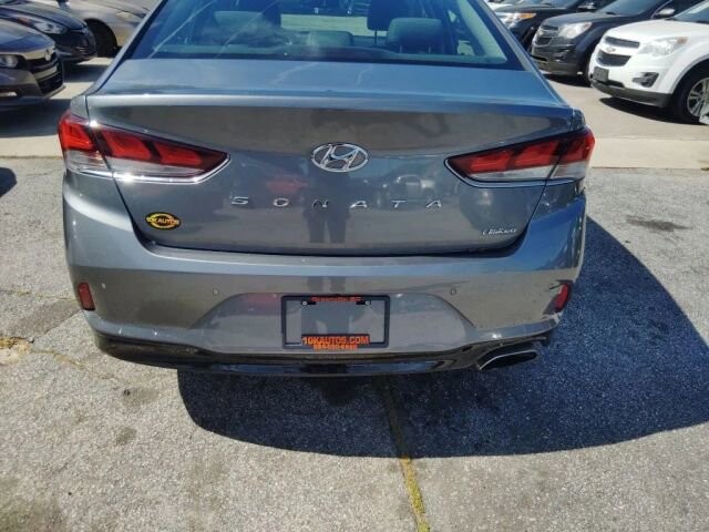 2018 Hyundai Sonata in Greenville, SC 29607 - 18129497 4