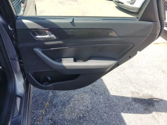 2018 Hyundai Sonata in Greenville, SC 29607 - 18129497 18