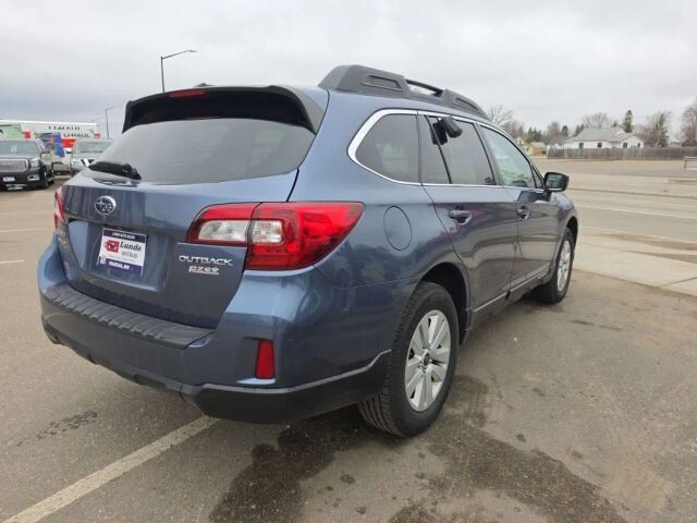 2015 Subaru Outback in Wadena, MN 56482 - 18129508 14