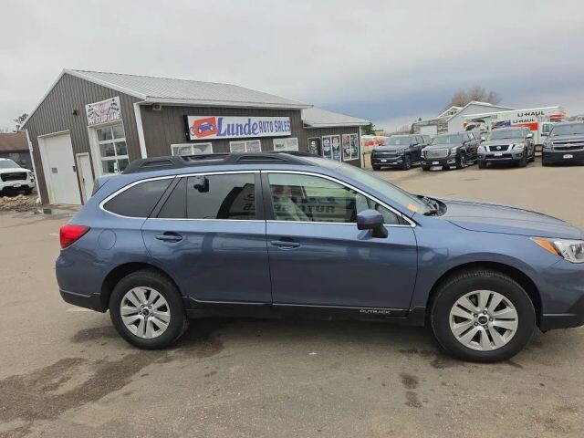 2015 Subaru Outback in Wadena, MN 56482 - 18129508 15