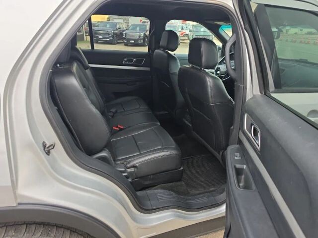 2017 Ford Explorer in Wadena, MN 56482 - 18129513 19