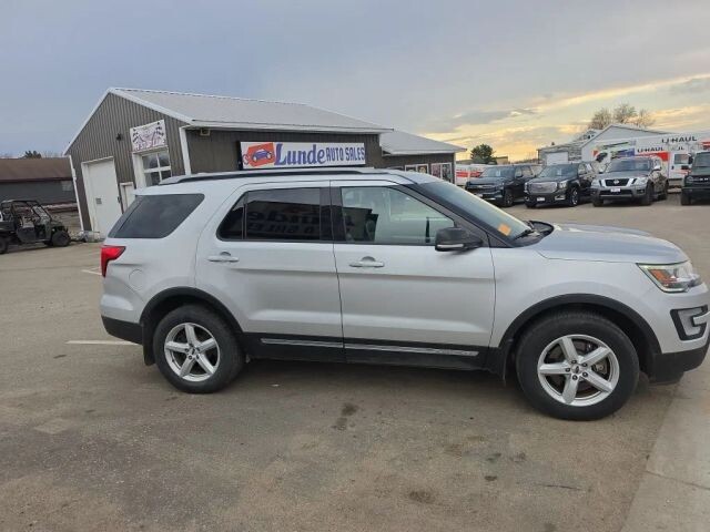 2017 Ford Explorer in Wadena, MN 56482 - 18129513 24