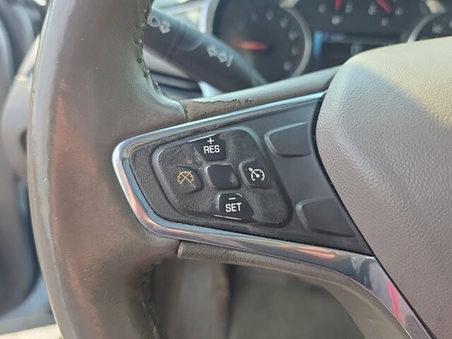 2017 Chevrolet Malibu in Marysville, OH 43040 - 18129517 20