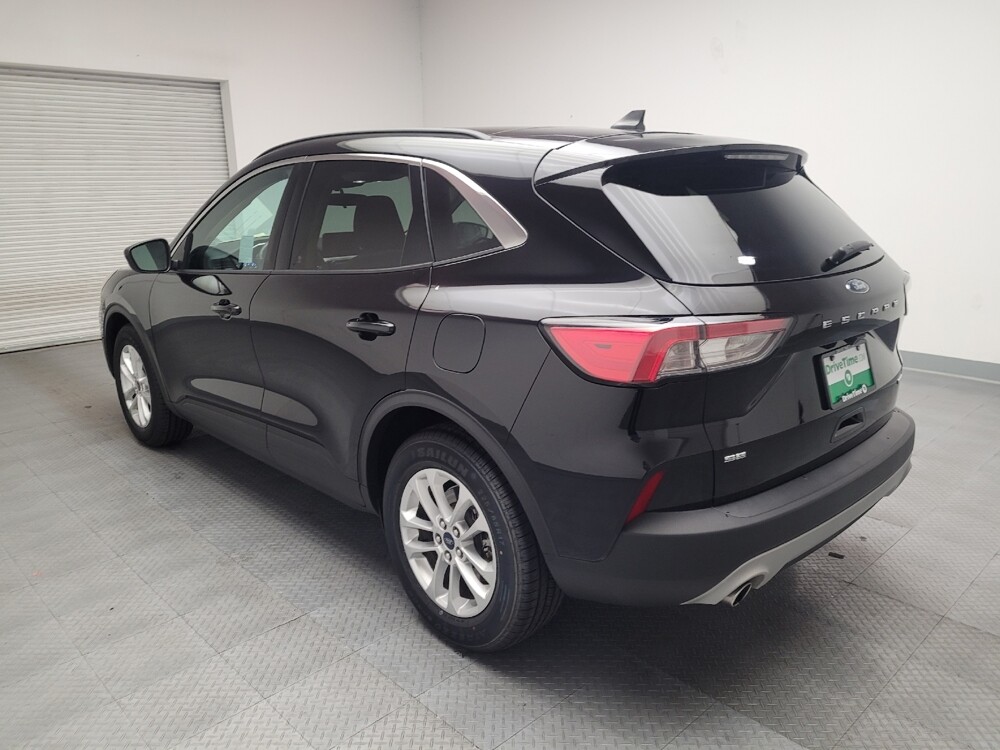 2020 Ford Escape in Montclair, CA 91763 - 18129518 5