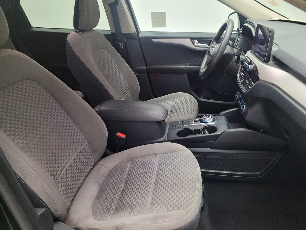 2020 Ford Escape in Montclair, CA 91763 - 18129518 21