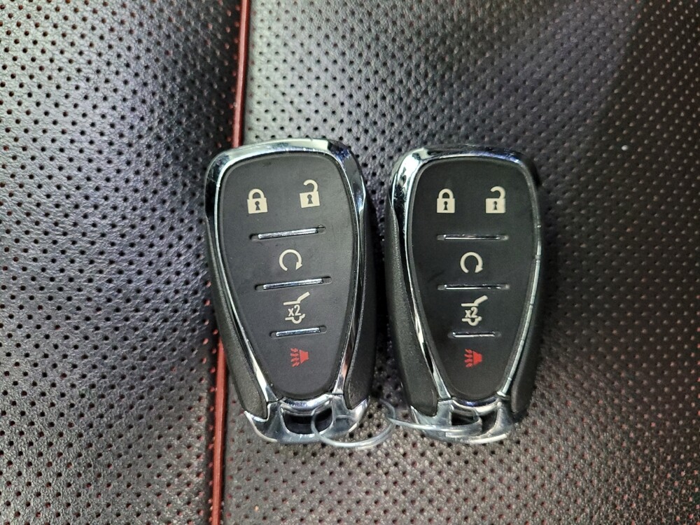 2019 Chevrolet Blazer in Eastpointe, MI 48021 - 18129527 32