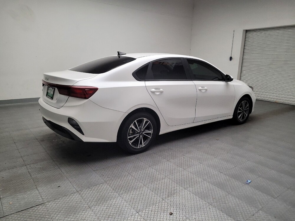 2024 Kia Forte in El Cajon, CA 92020 - 18129529 10