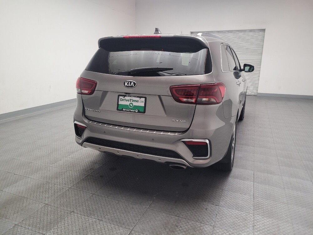 2019 Kia Sorento in Riverside, CA 92504 - 18129533 7