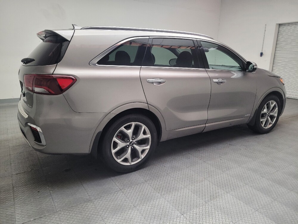 2019 Kia Sorento in Riverside, CA 92504 - 18129533 10