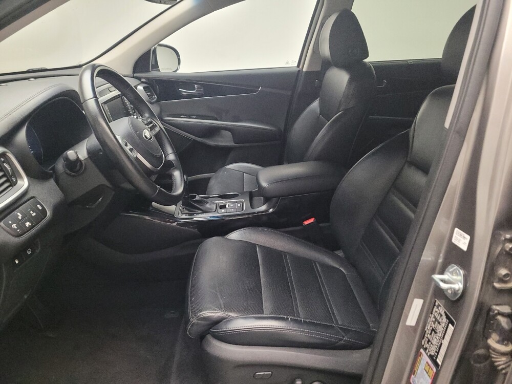 2019 Kia Sorento in Riverside, CA 92504 - 18129533 17