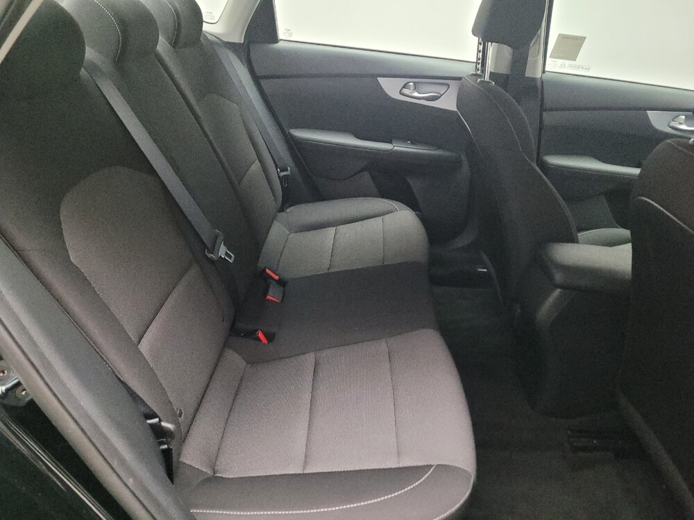 2023 Kia Forte in Downey, CA 90241 - 18129534 19