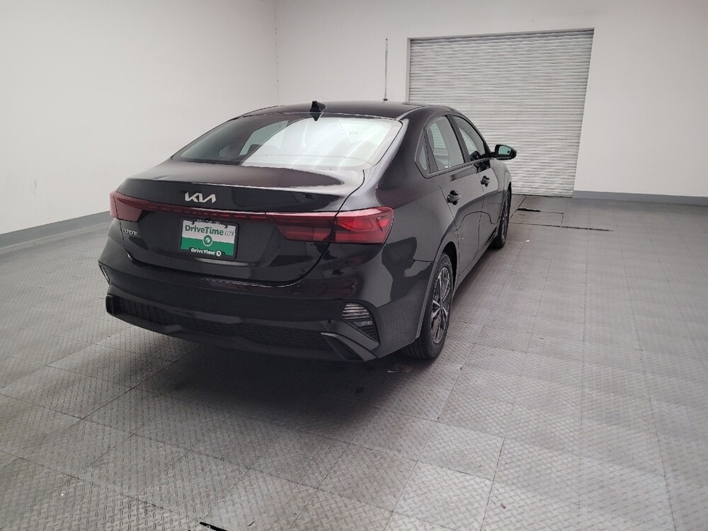 2023 Kia Forte in Downey, CA 90241 - 18129534 7
