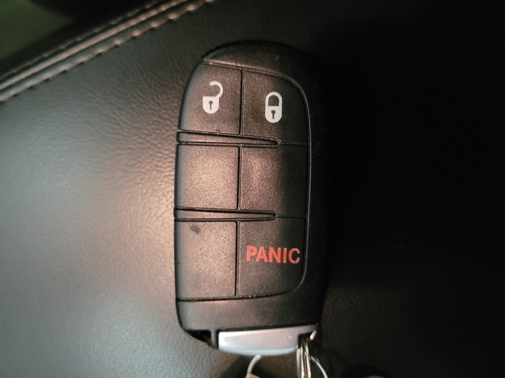 2018 Dodge Durango in Torrance, CA 90504 - 18129536 32