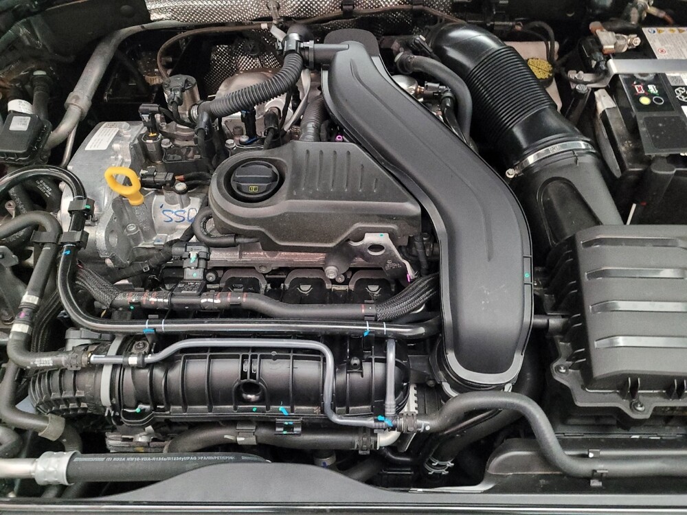 2025 Volkswagen Jetta in El Cajon, CA 92020 - 18129537 30