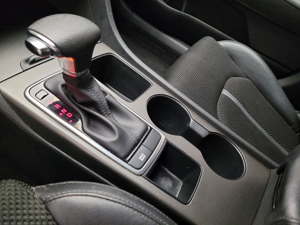 2020 Kia Optima in Downey, CA 90241 - 18129544 26