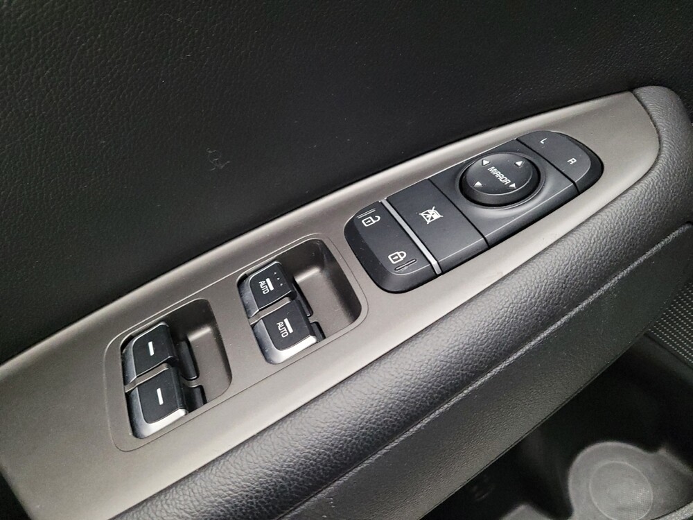 2020 Kia Optima in Downey, CA 90241 - 18129544 27