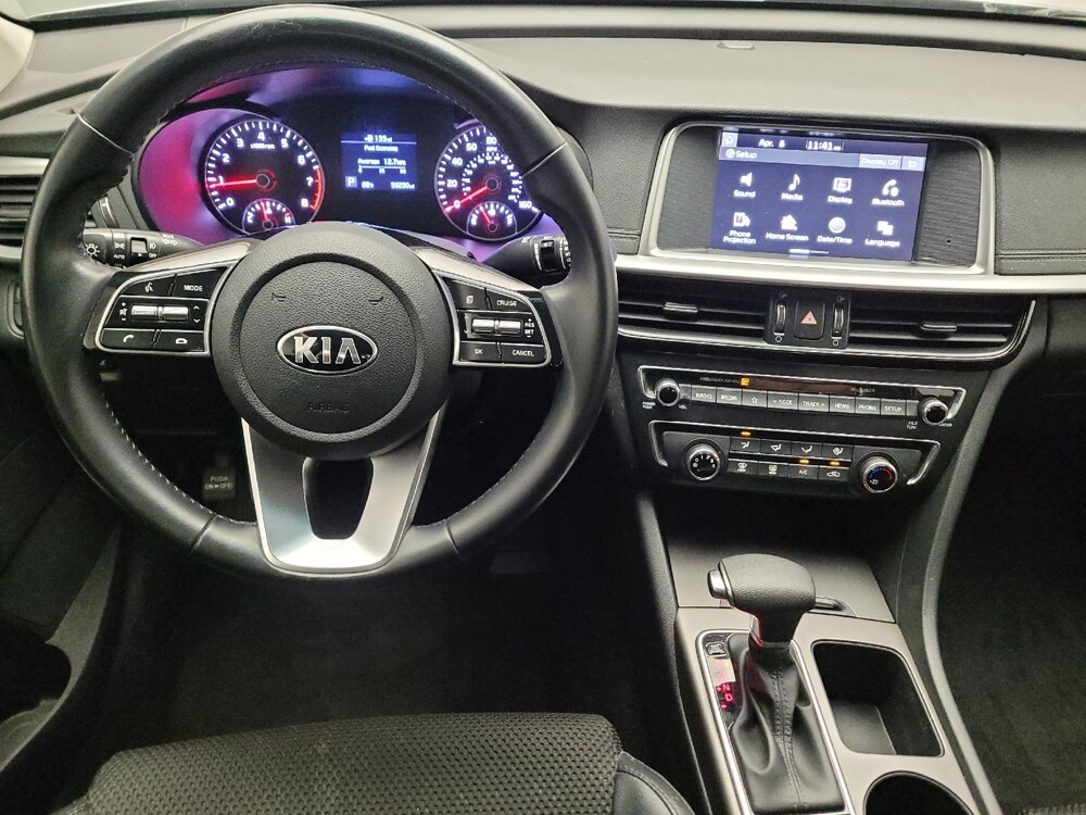 2020 Kia Optima in Downey, CA 90241 - 18129544 22