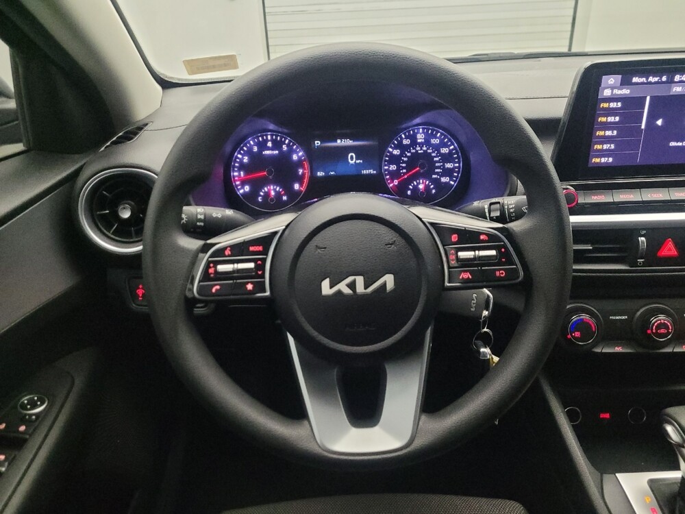 2023 Kia Forte in Mesa, AZ 85210 - 18129545 22