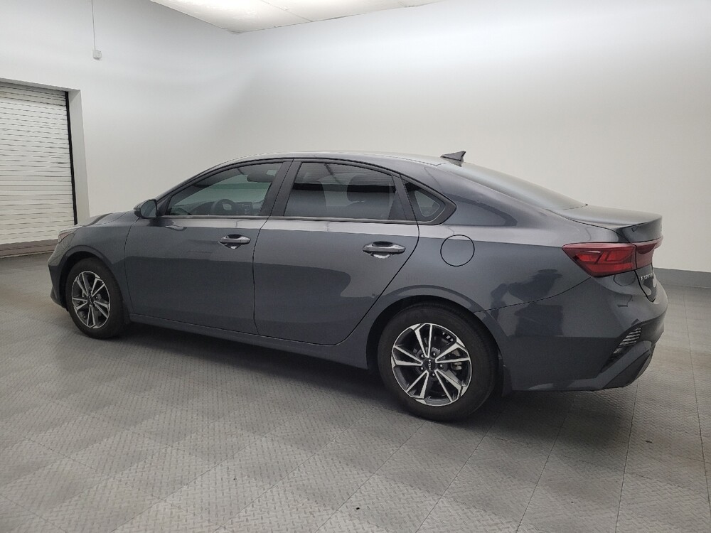 2023 Kia Forte in Mesa, AZ 85210 - 18129545 3