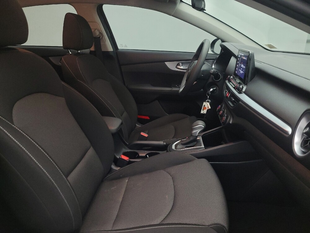 2023 Kia Forte in Mesa, AZ 85210 - 18129545 21